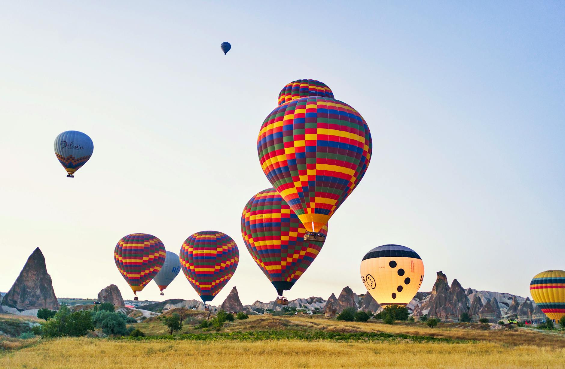 Kapadokya'nın Büyülü Dünyasında Ailece Eğlence! 🎈