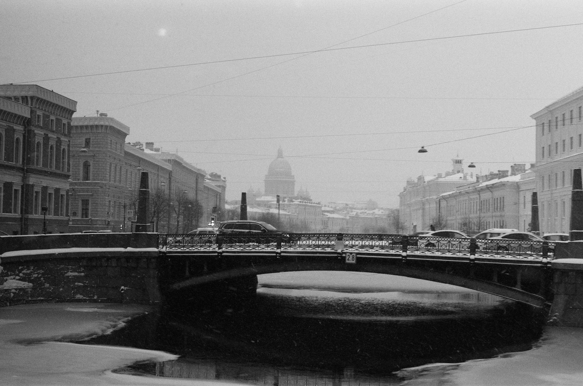 Çarların Şehrinde Yalnız Bir Keşif: St. Petersburg 🇷🇺